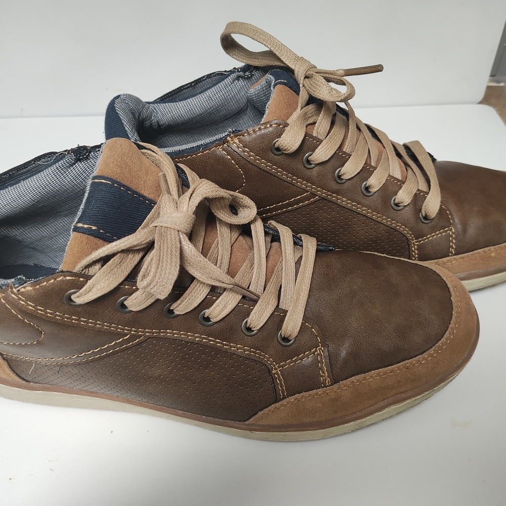 Original Use Brown Tan Retro Sneakers
